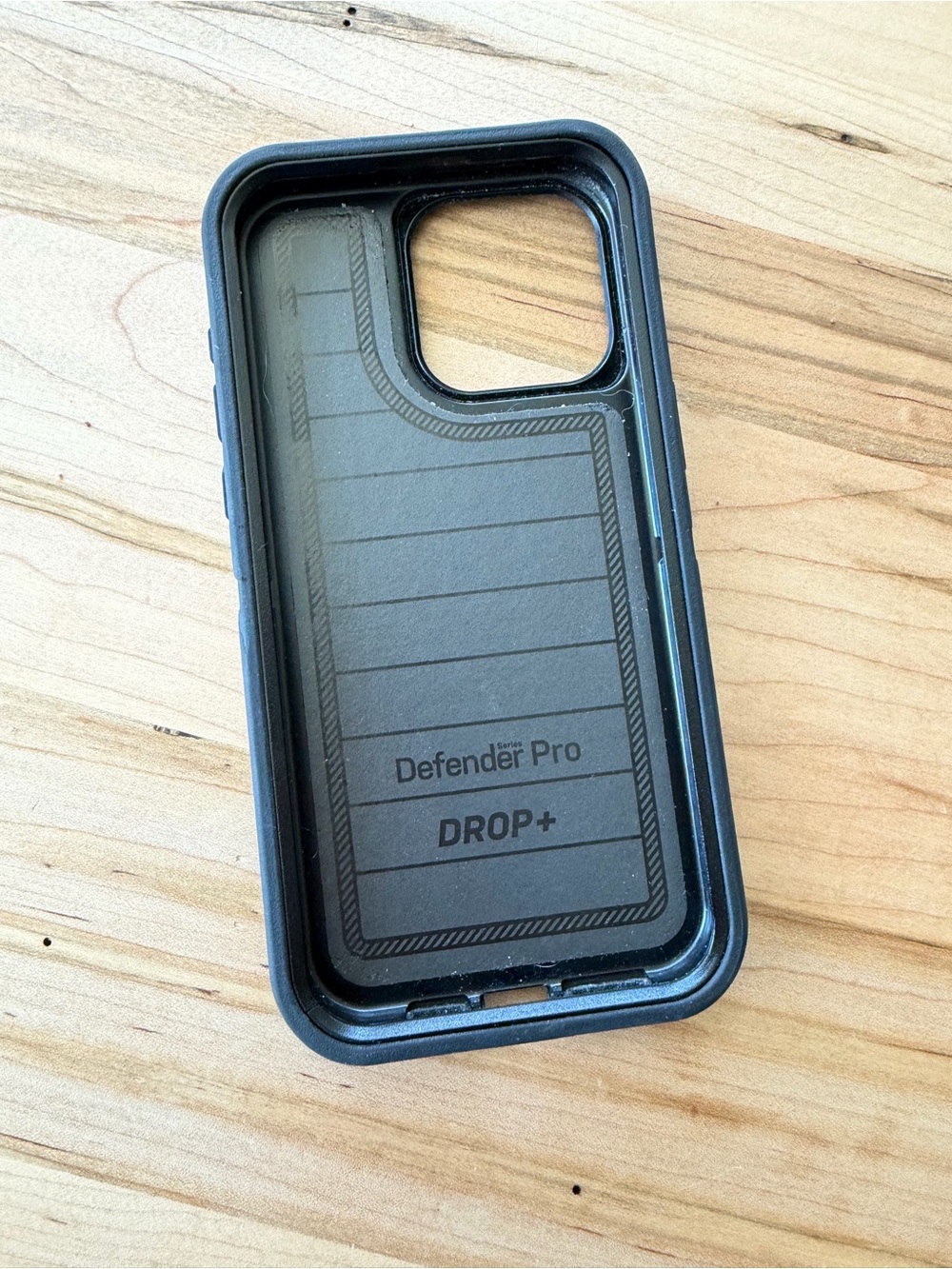 OtterBox Black Rugged Shell Phone Case - Picture 2 of 2